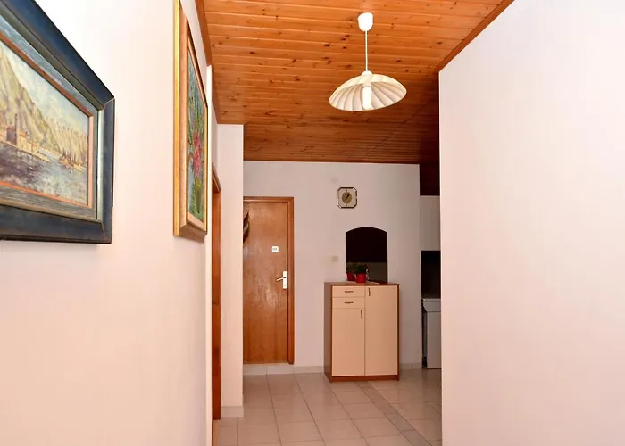 Apartament Bjanka *