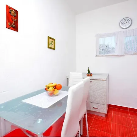 Bjanka Apartment Zuljana