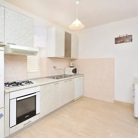 Apartment Bjanka *